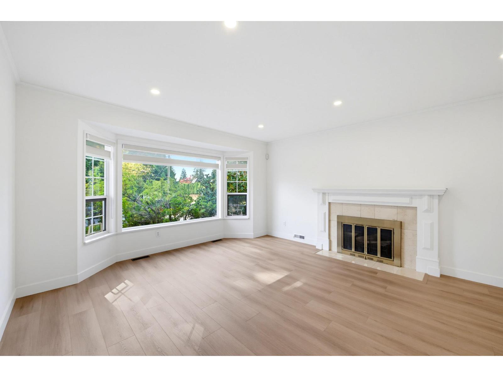 15911 111 Avenue Property Photo 10