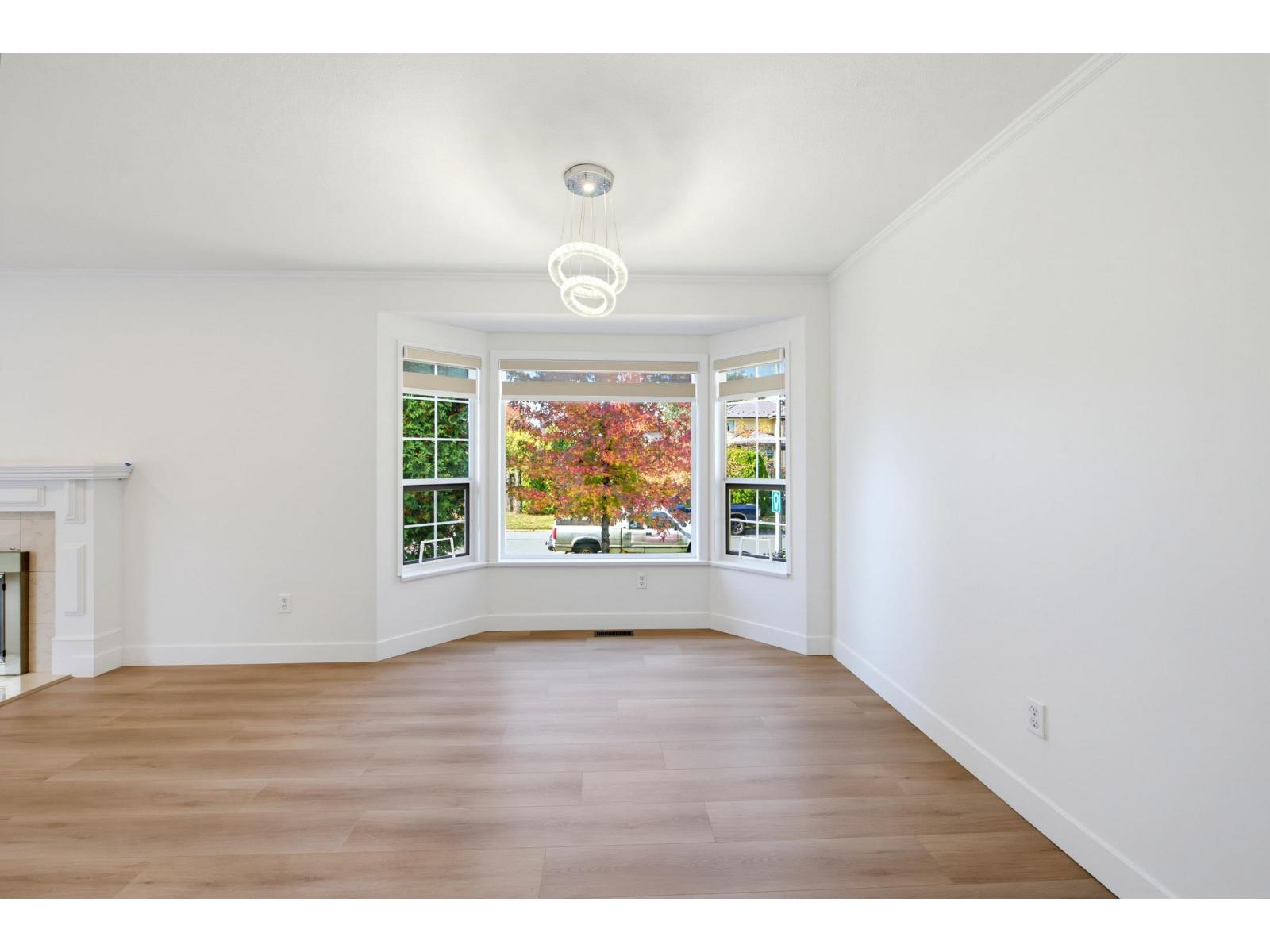 15911 111 Avenue Property Photo 12