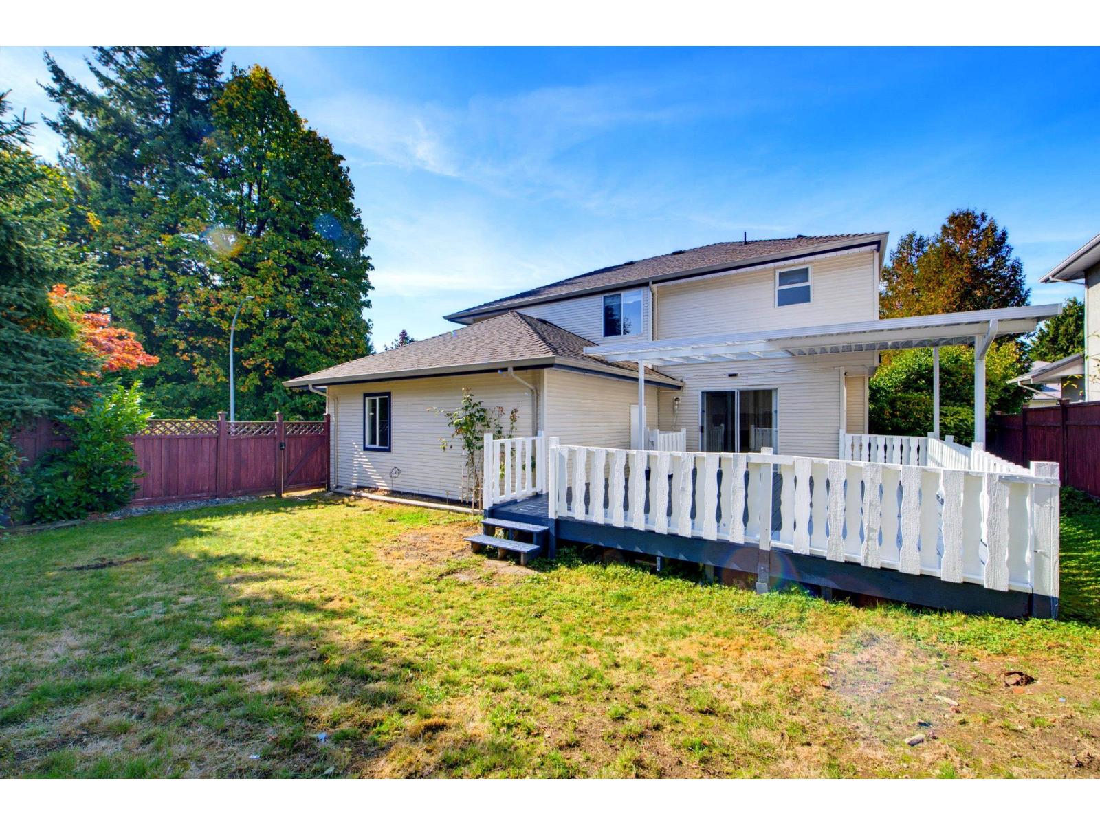 15911 111 Avenue Property Photo 35
