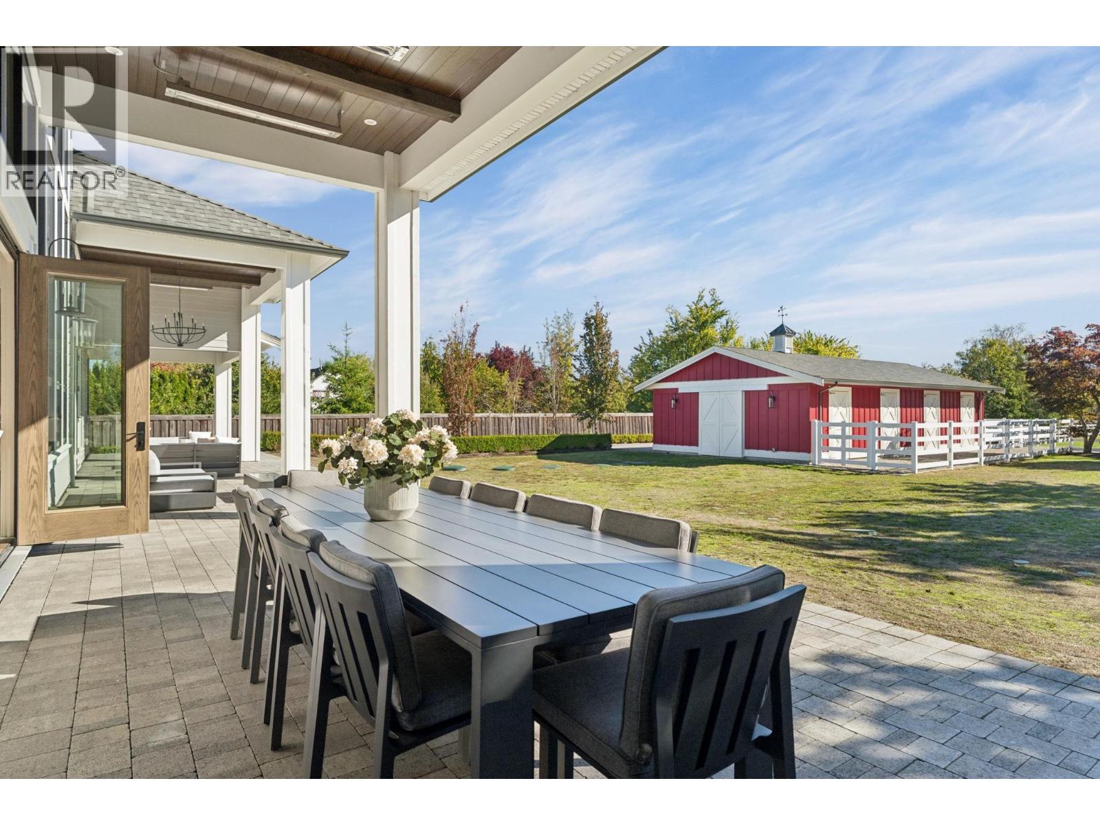 7628 Steveston Highway Property Photo 33