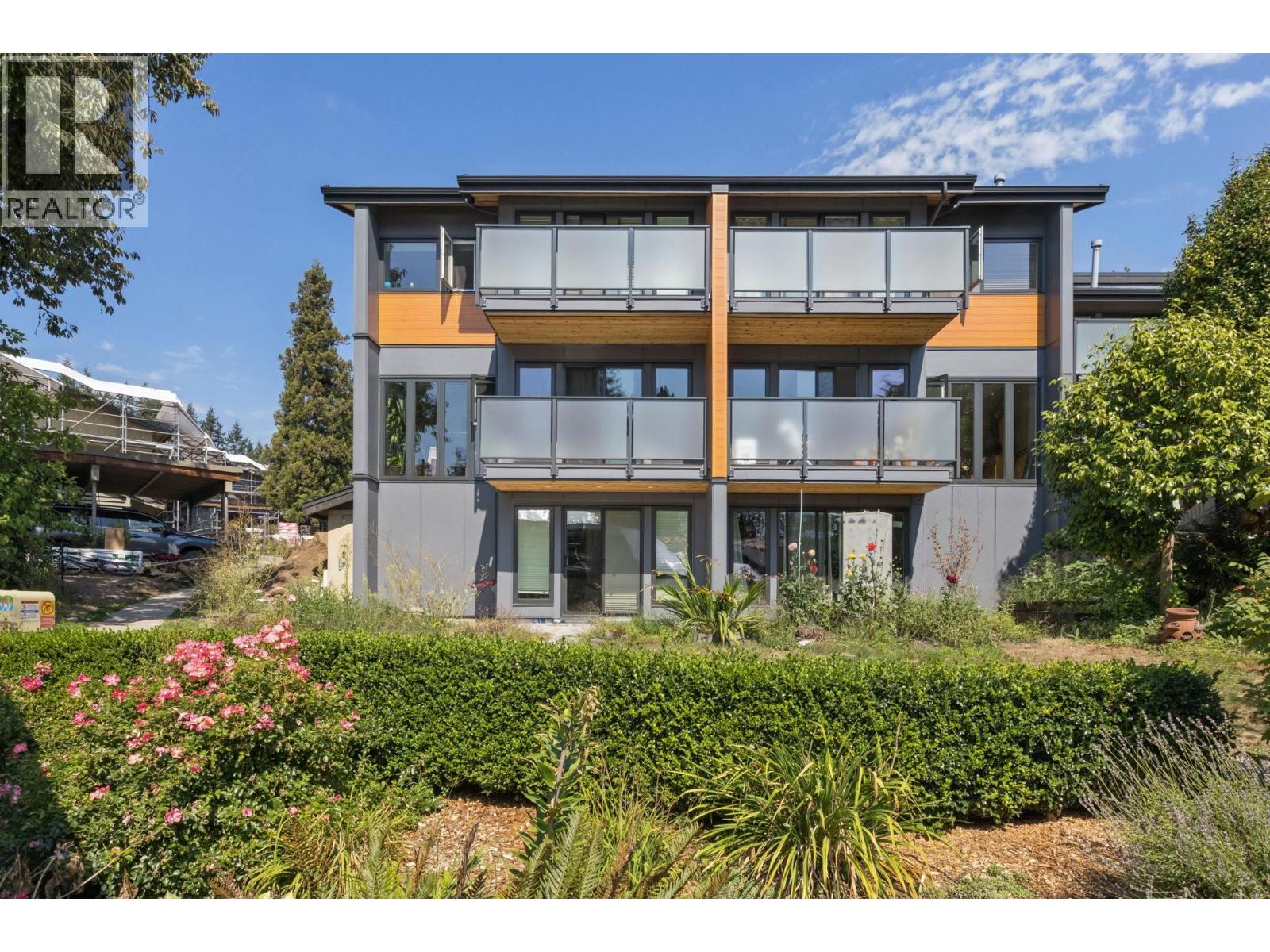 1084 Lillooet Road Property Photo 2