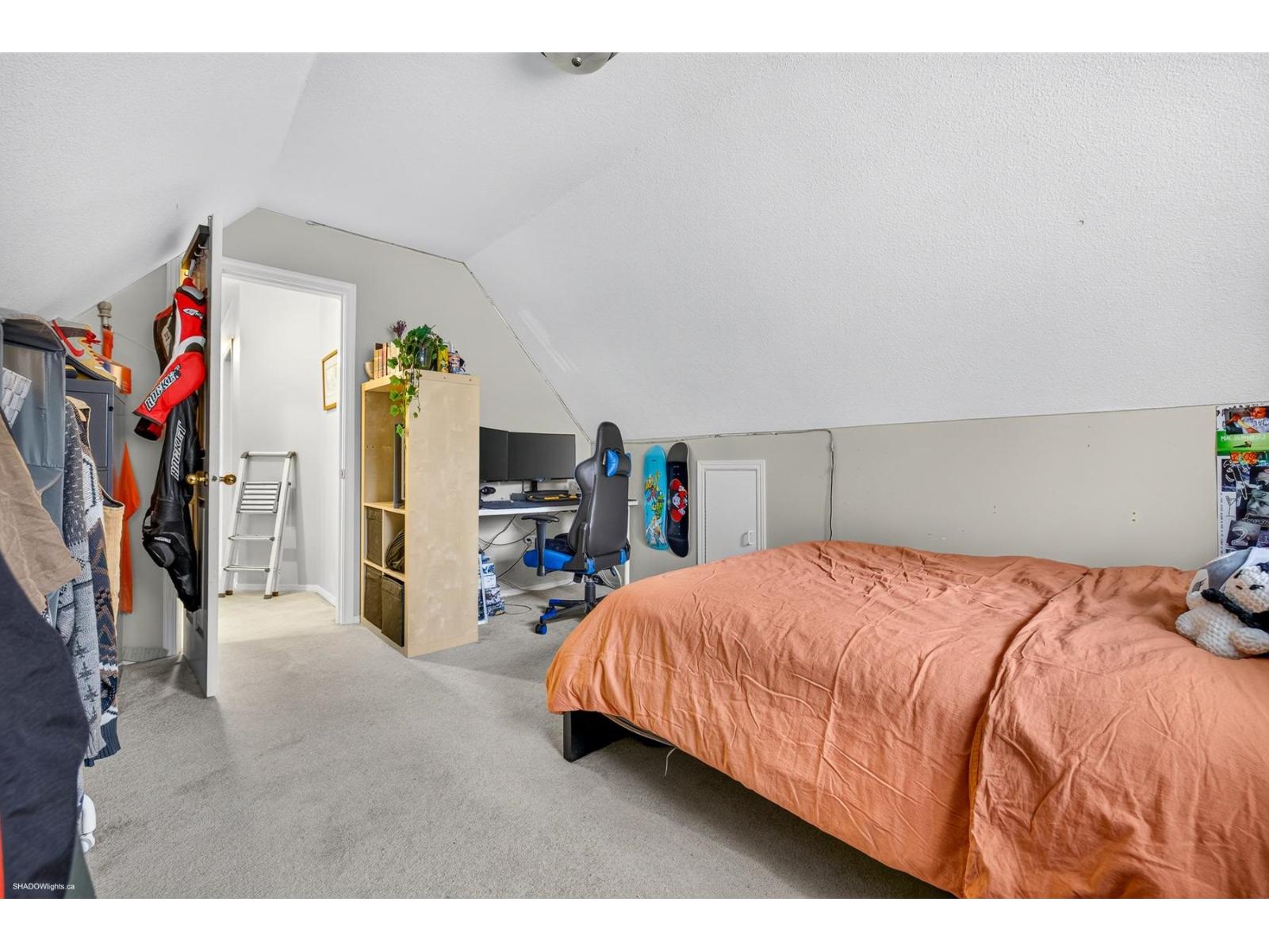 13370 61 Avenue Property Photo 38