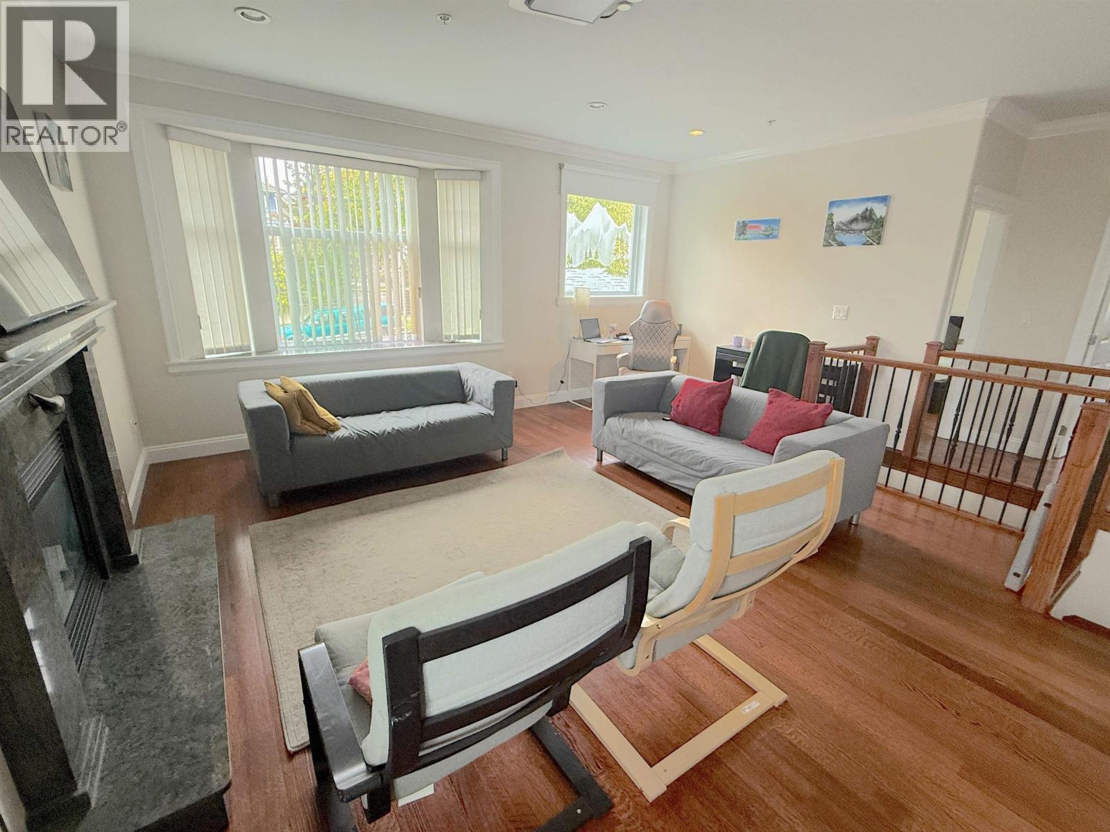 5421 Fleming Street Property Photo 3