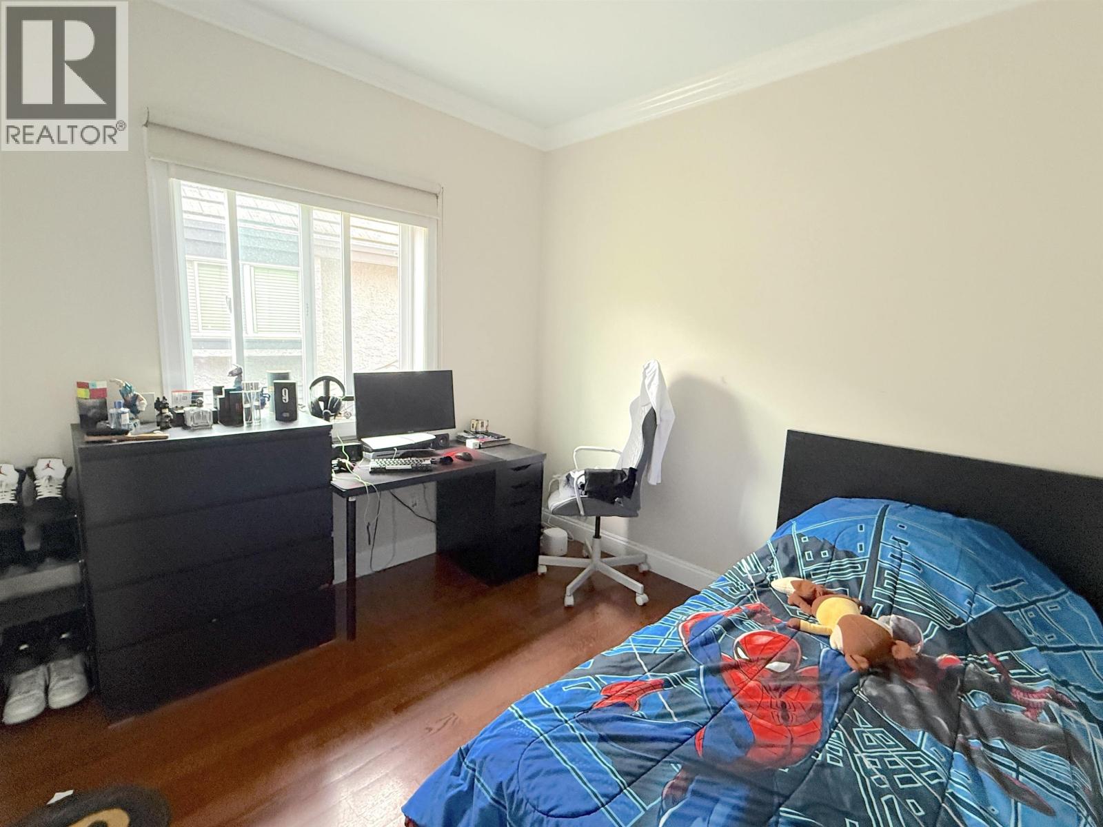 5421 Fleming Street Property Photo 9
