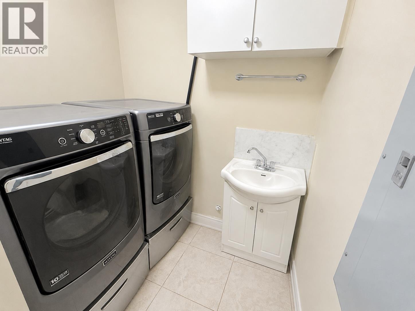 5421 Fleming Street Property Photo 12