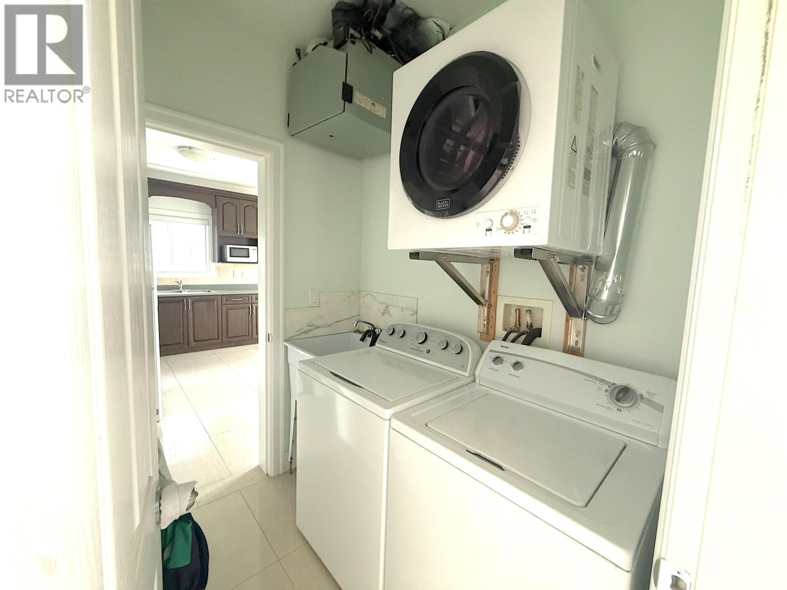 5421 Fleming Street Property Photo 25