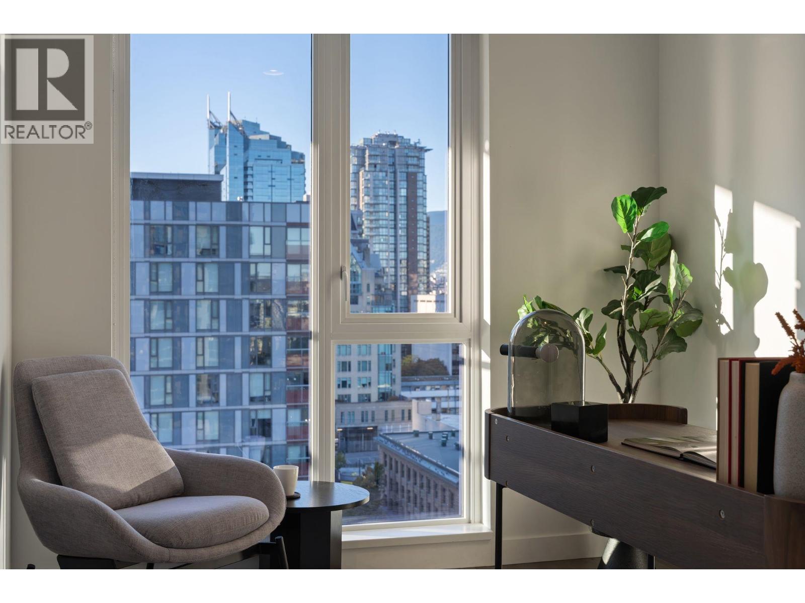 1610 1111 Richards Street Property Photo 19