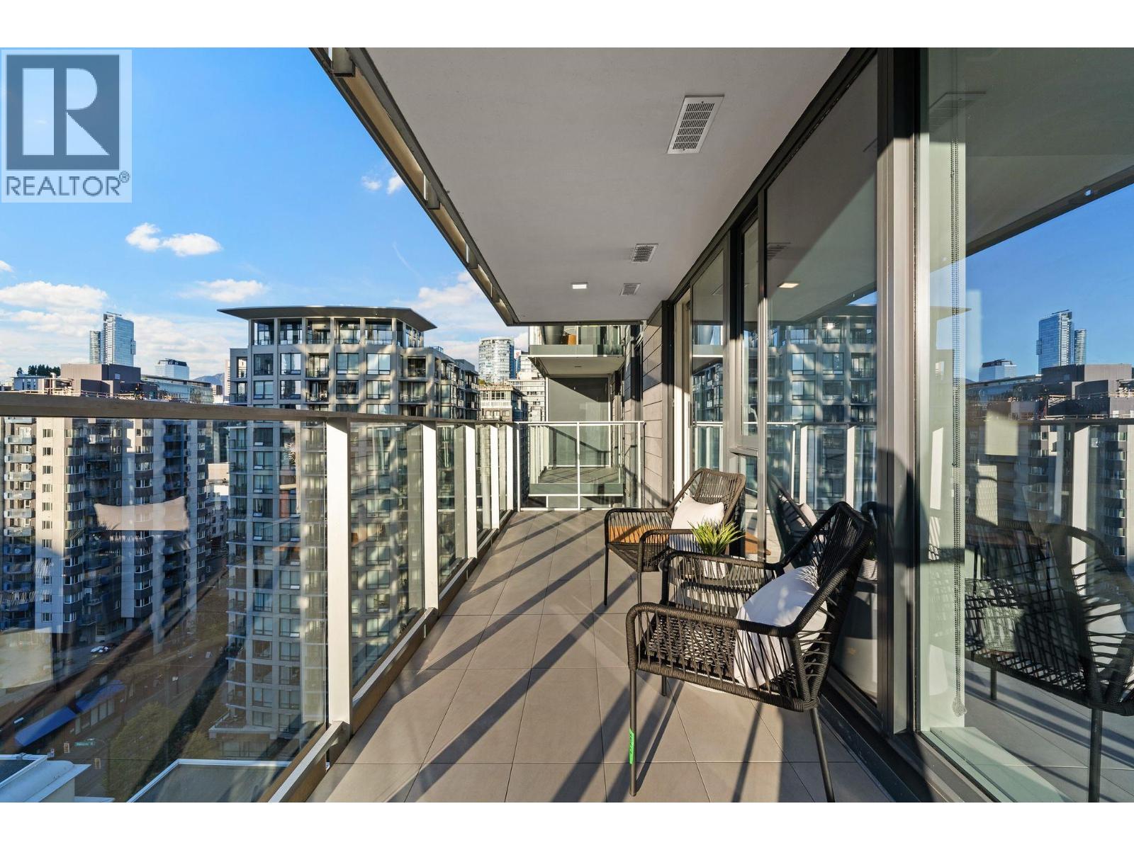 1610 1111 Richards Street Property Photo 26