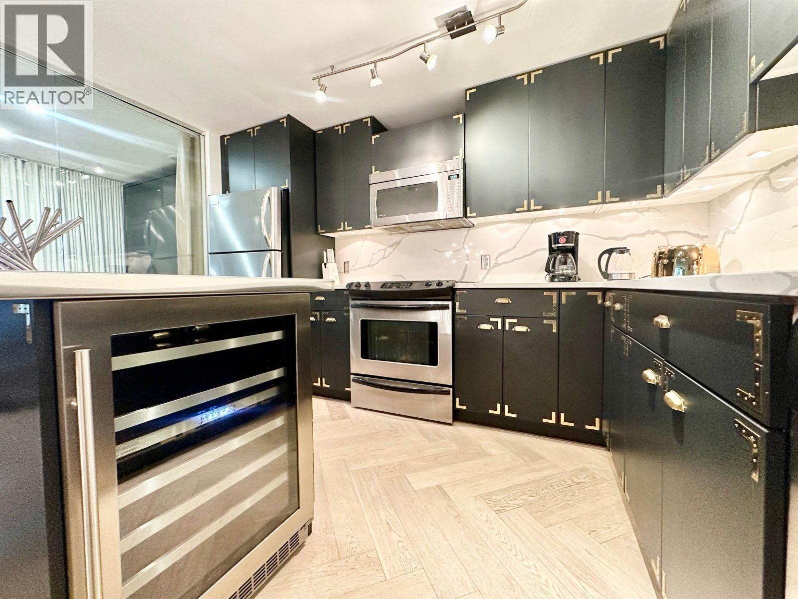 5-4 550 Beatty Street Property Photo 13