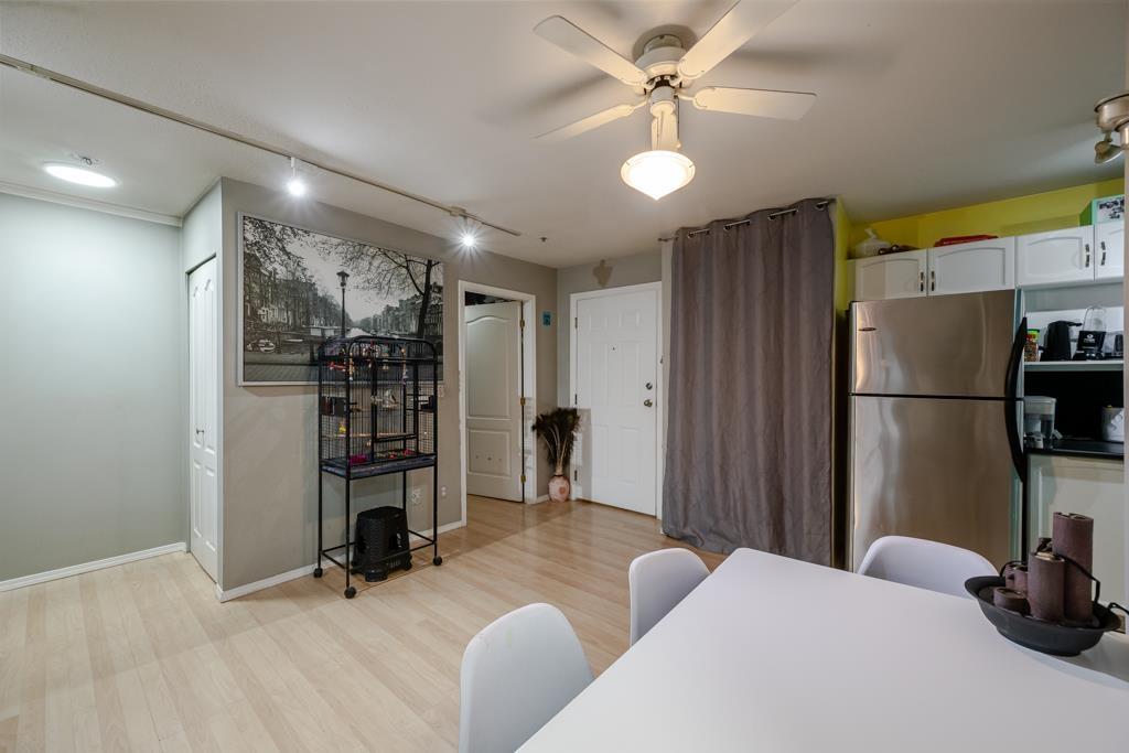 307 2958 Trethewey Street Property Photo 6