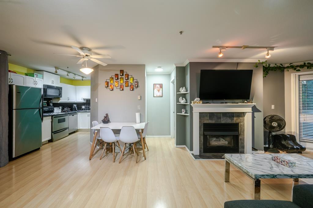307 2958 Trethewey Street Property Photo 13