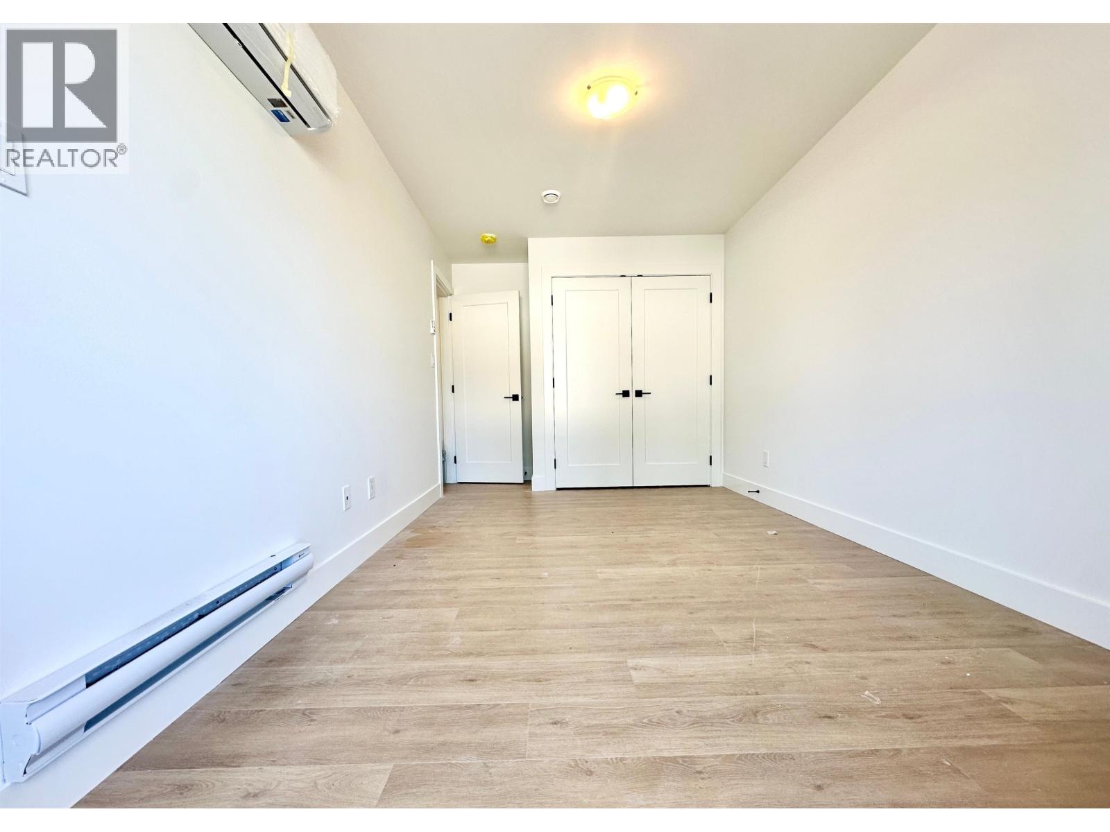 3873 Napier Street Property Photo 12