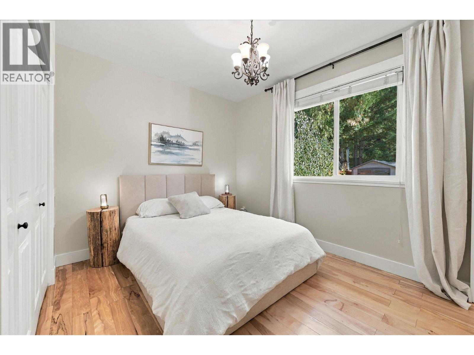 38590 Westway Avenue Property Photo 15