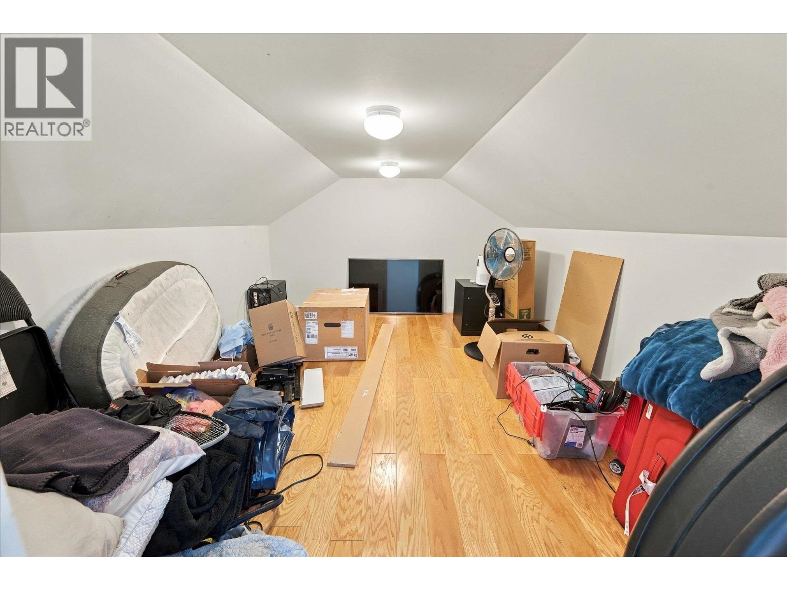 38590 Westway Avenue Property Photo 29