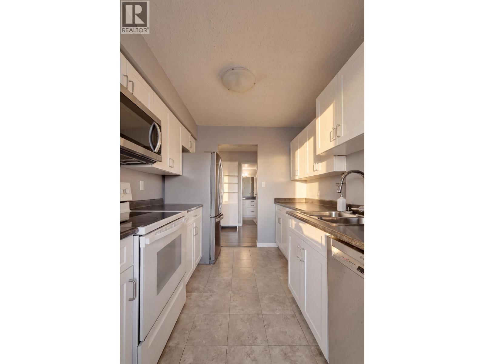 1303 2060 Bellwood Avenue Property Photo 15