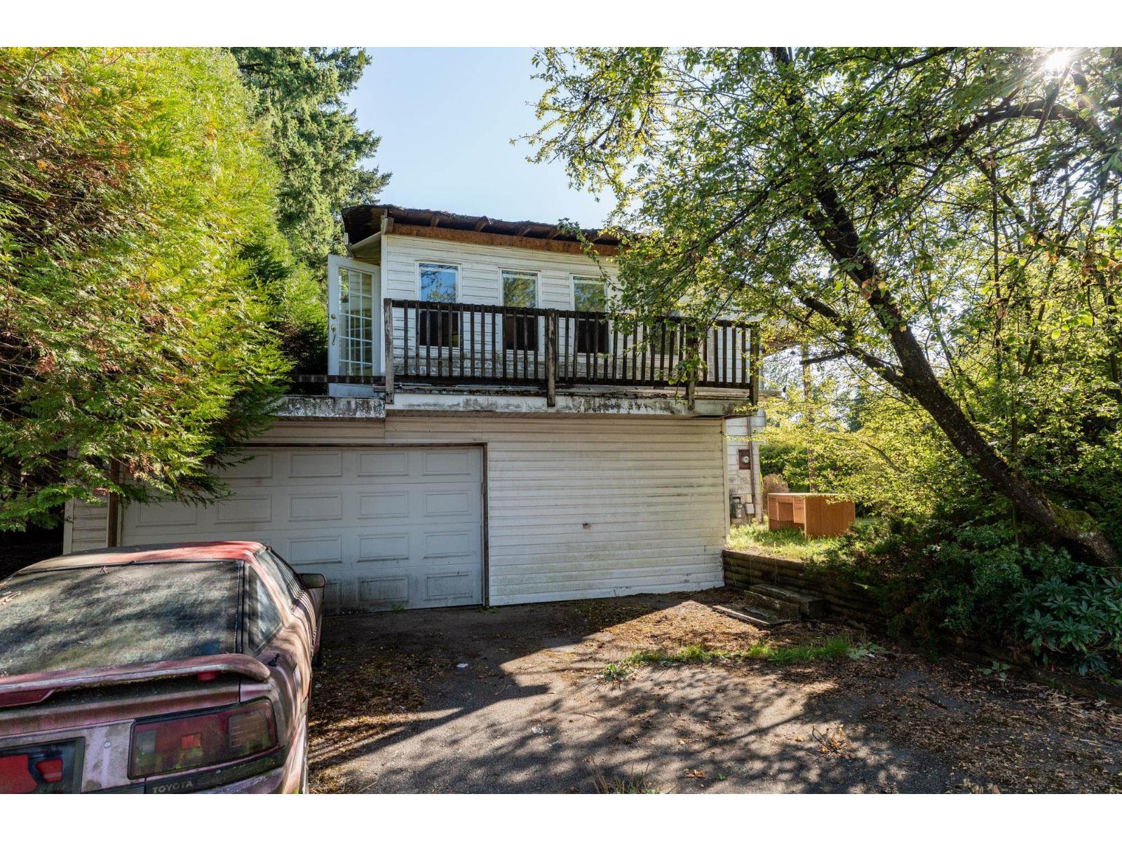 7946 116 A Street Property Photo 13