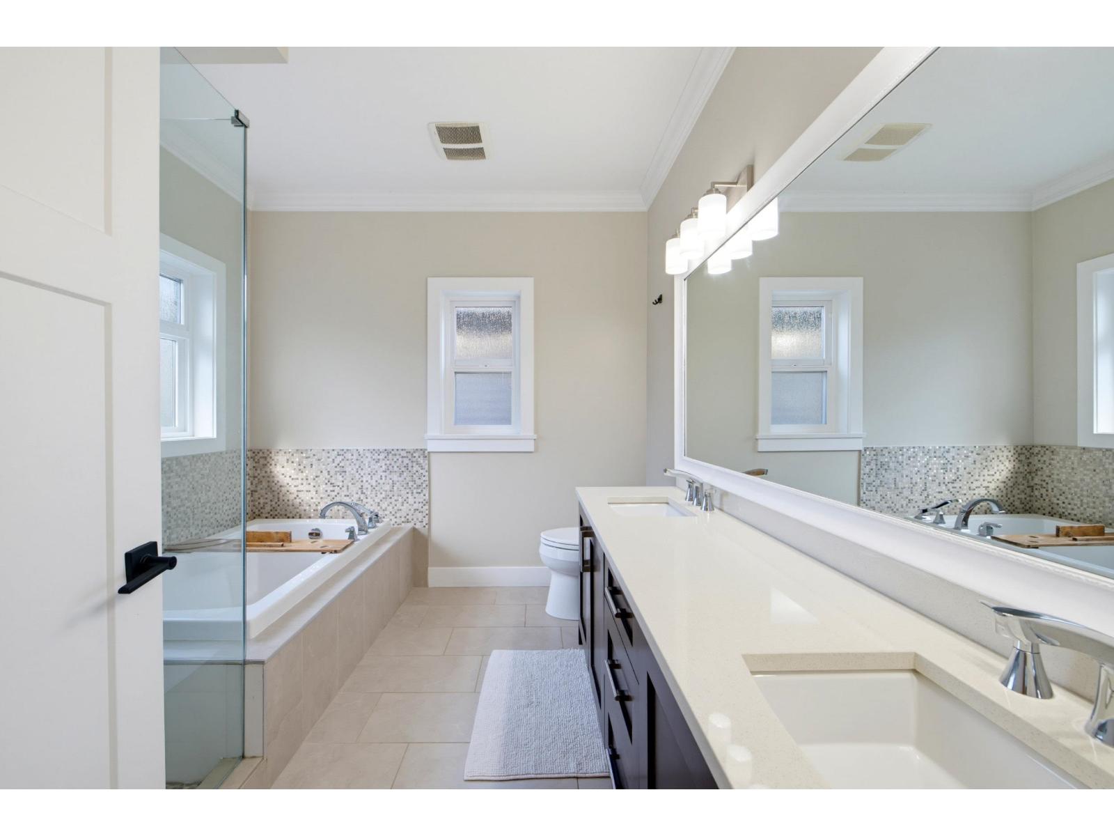 7675 210a Street Property Photo 18