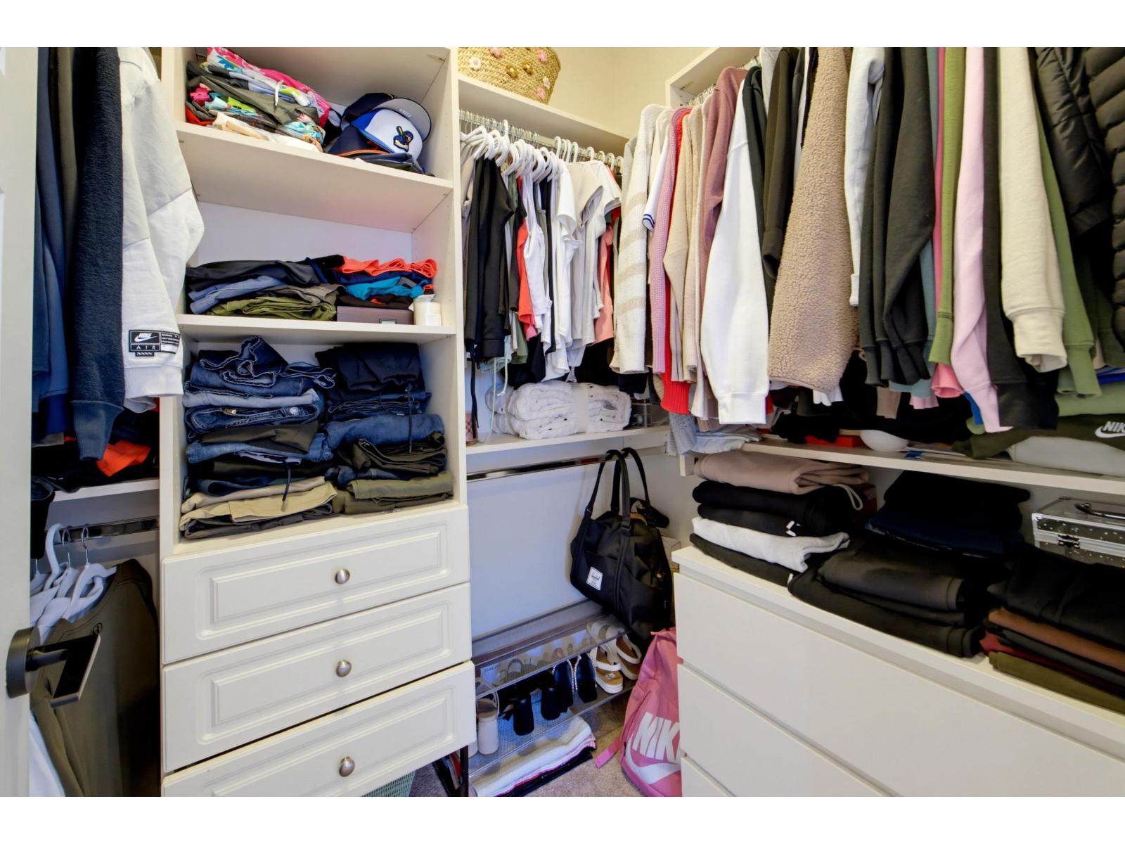7675 210a Street Property Photo 20