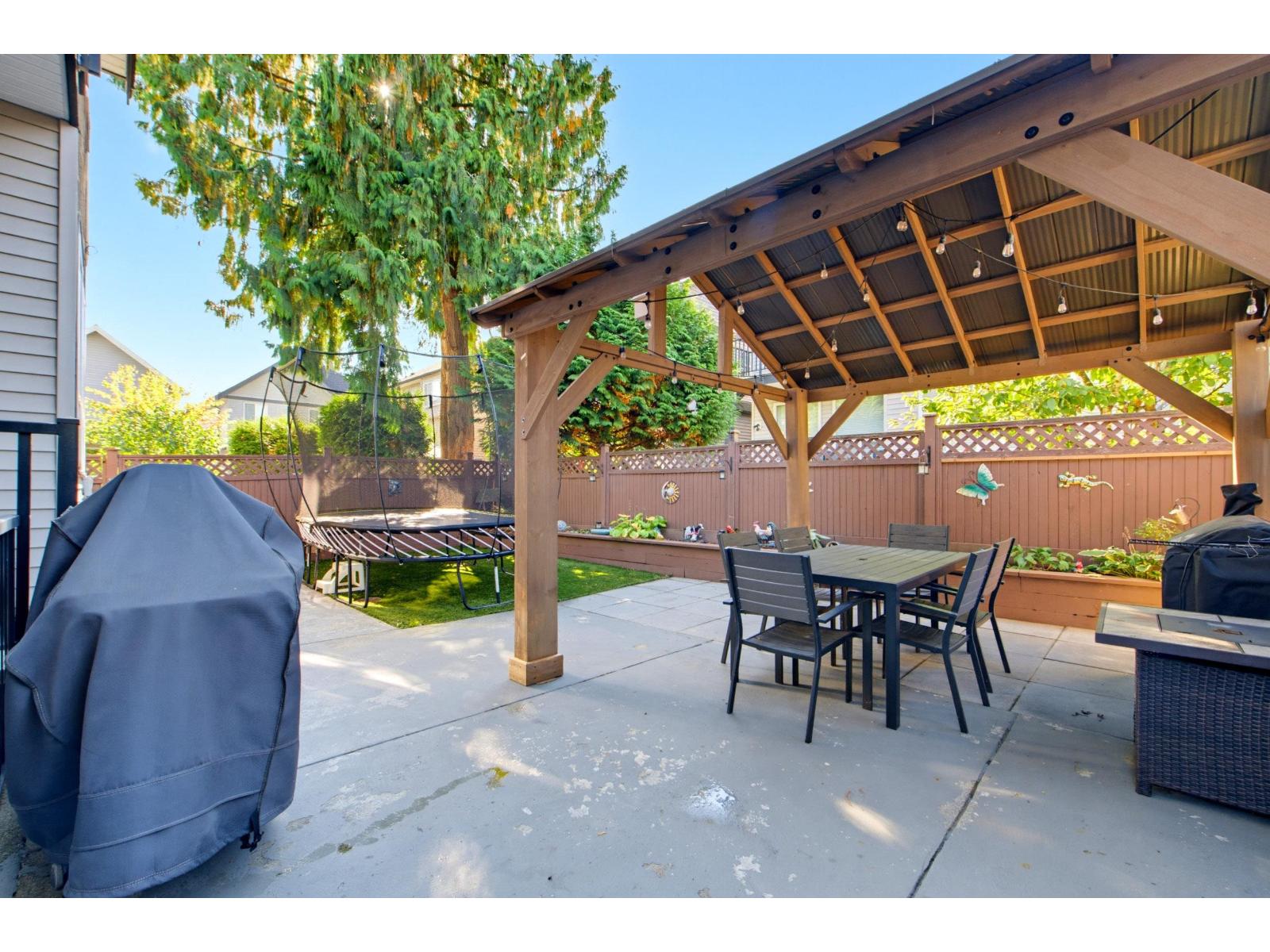 7675 210a Street Property Photo 30