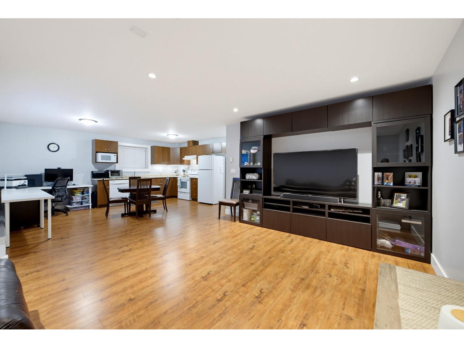 7675 210a Street Property Photo 32