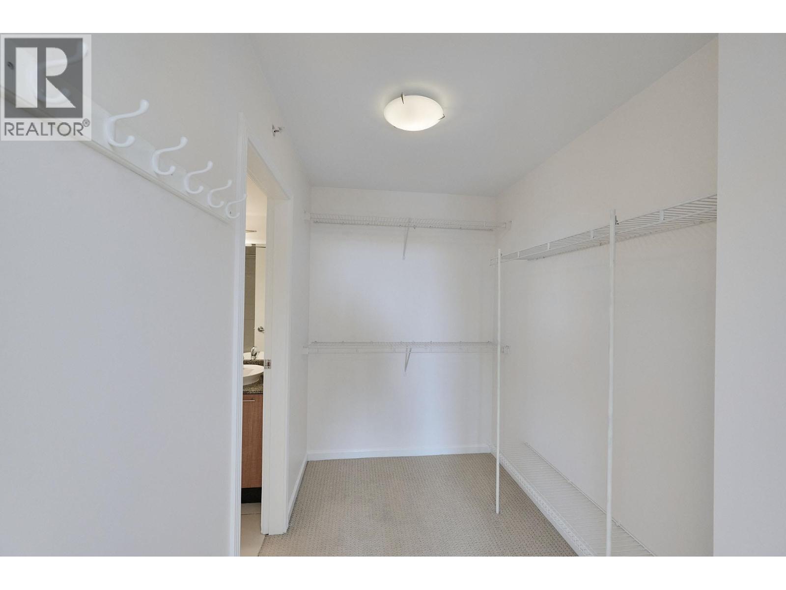 1703 7831 Westminster Highway Property Photo 12