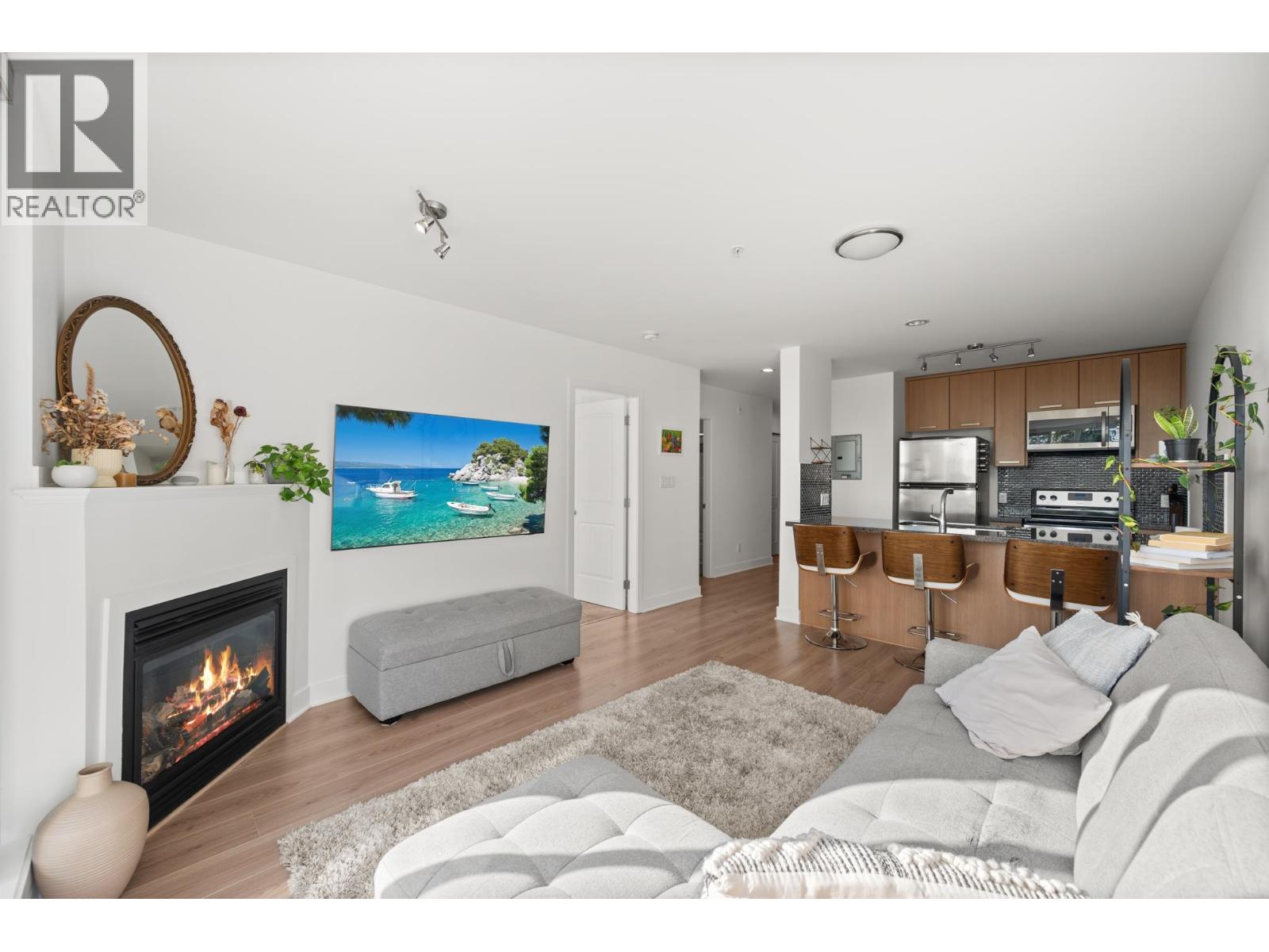 406 3255 Smith Avenue Property Photo 5