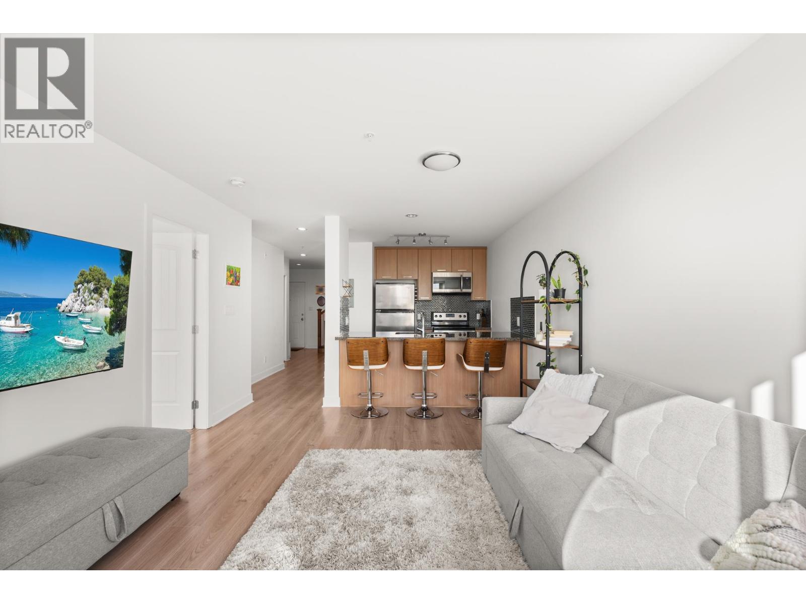 406 3255 Smith Avenue Property Photo 12