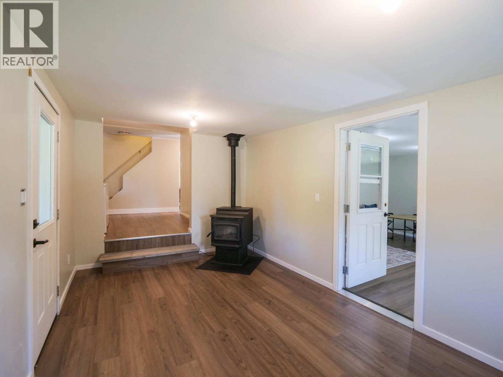 4358 Kiwi Road Property Photo 6