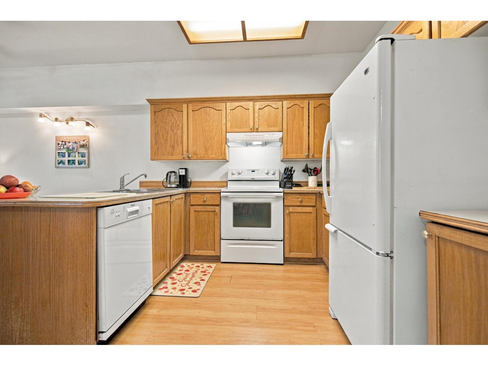 107 13895 102 Avenue Property Photo 10