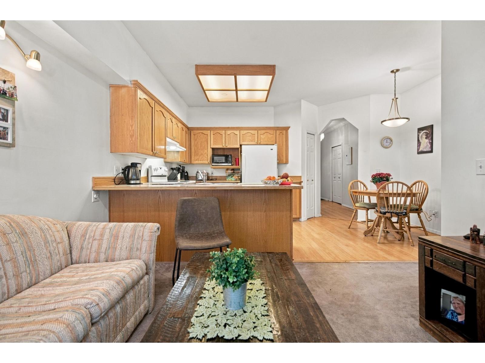 107 13895 102 Avenue Property Photo 13
