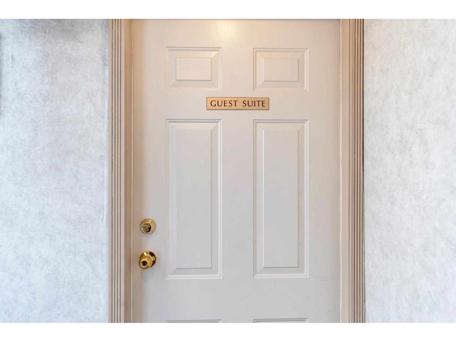 307 13475 96th Avenue Property Photo 30