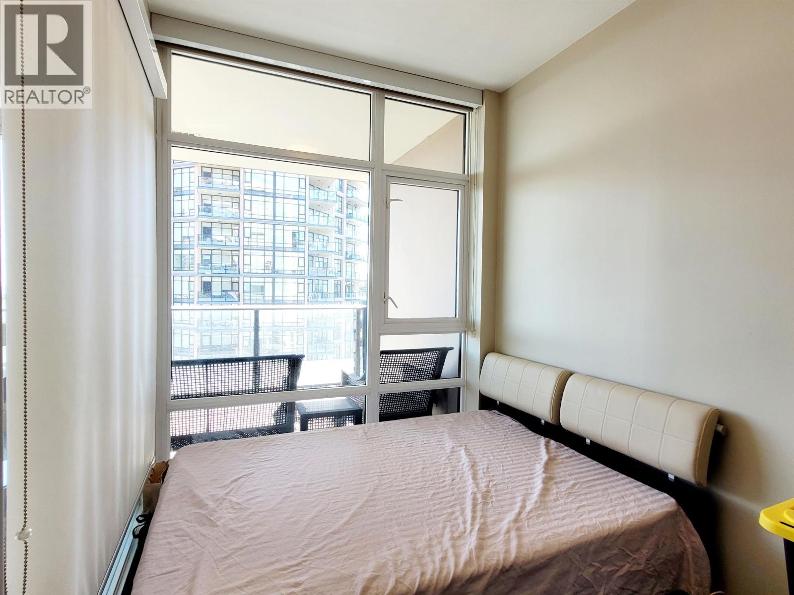 1604 6168 Wilson Avenue Property Photo 2
