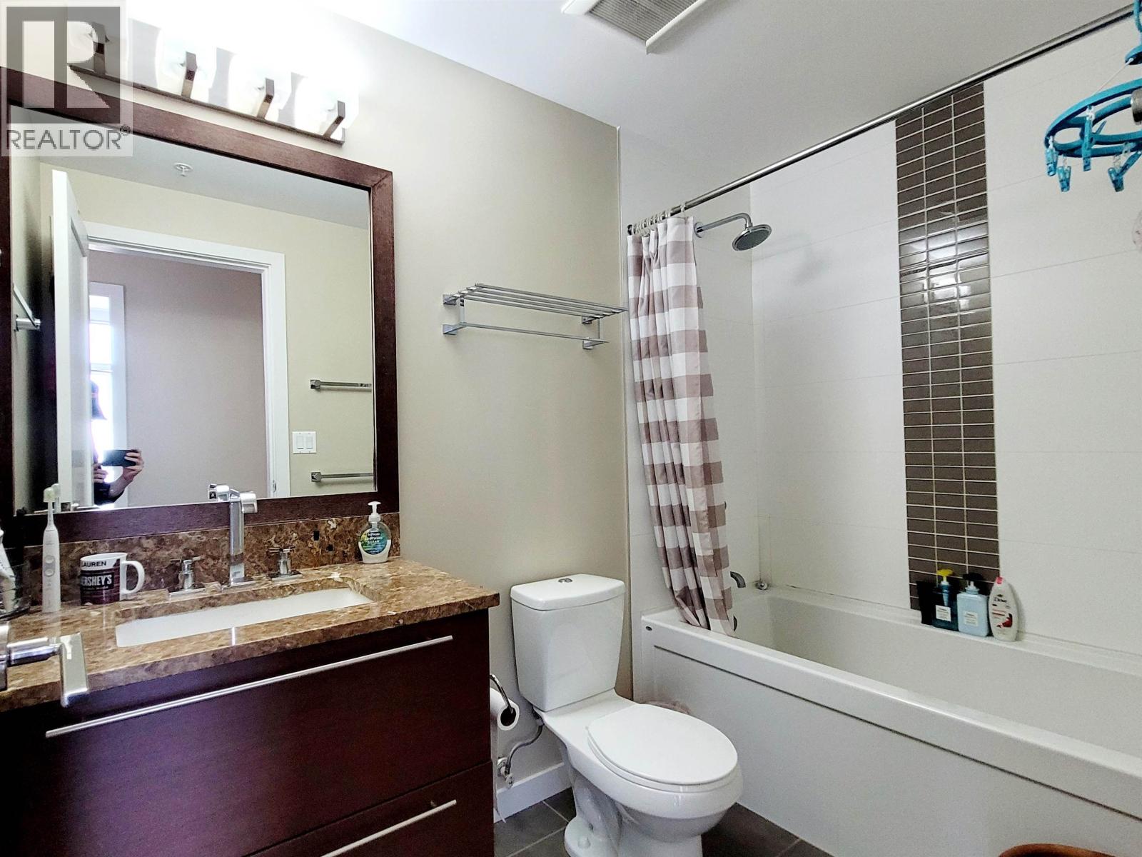 1604 6168 Wilson Avenue Property Photo 13