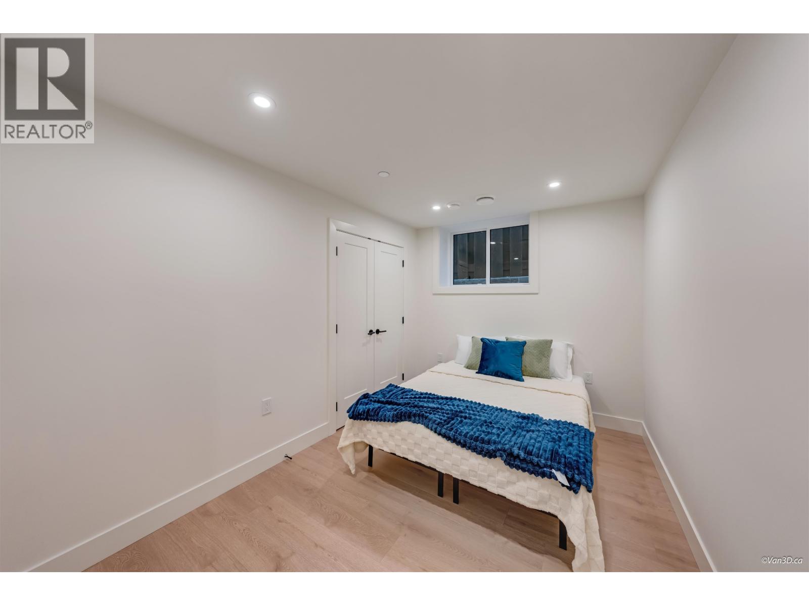 1 6136 Irmin Street Property Photo 13