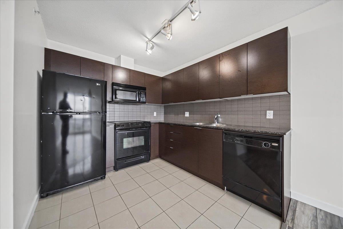 2701 13618 100 Avenue Property Photo 3