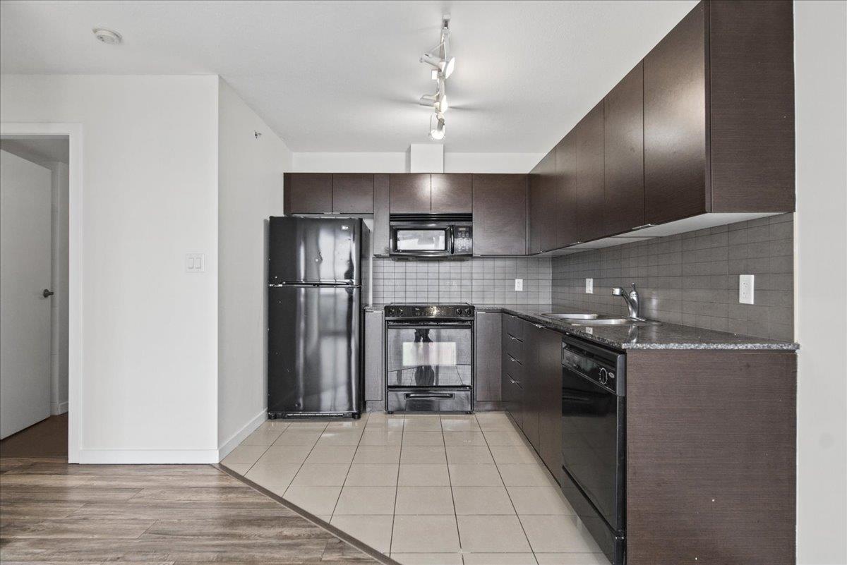 2701 13618 100 Avenue Property Photo 4