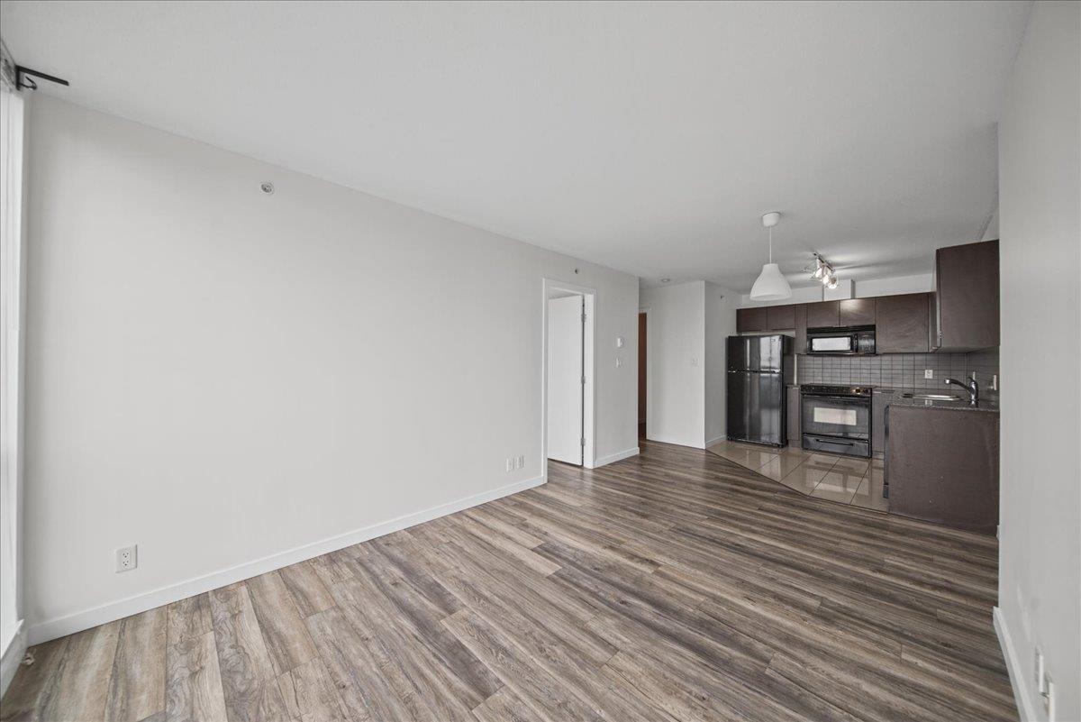 2701 13618 100 Avenue Property Photo 8