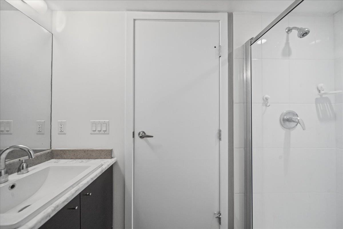 2701 13618 100 Avenue Property Photo 10