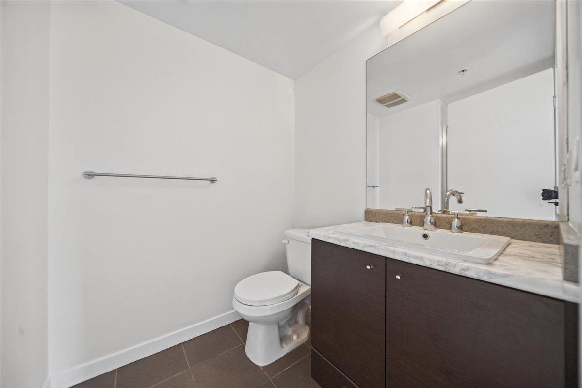2701 13618 100 Avenue Property Photo 11