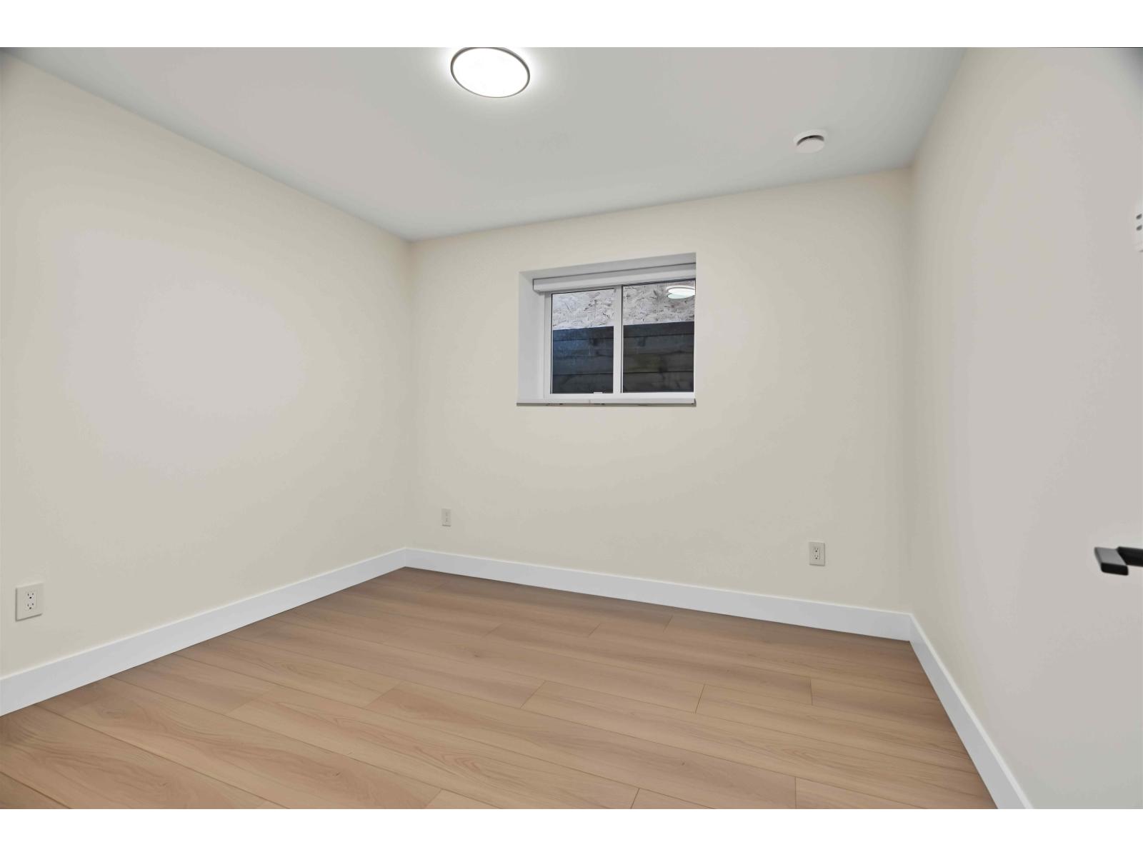 2117 168 Street Property Photo 28