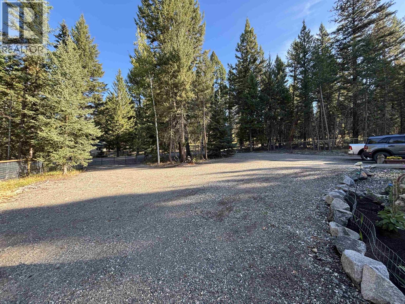 6136 Ranchette Road Property Photo 7