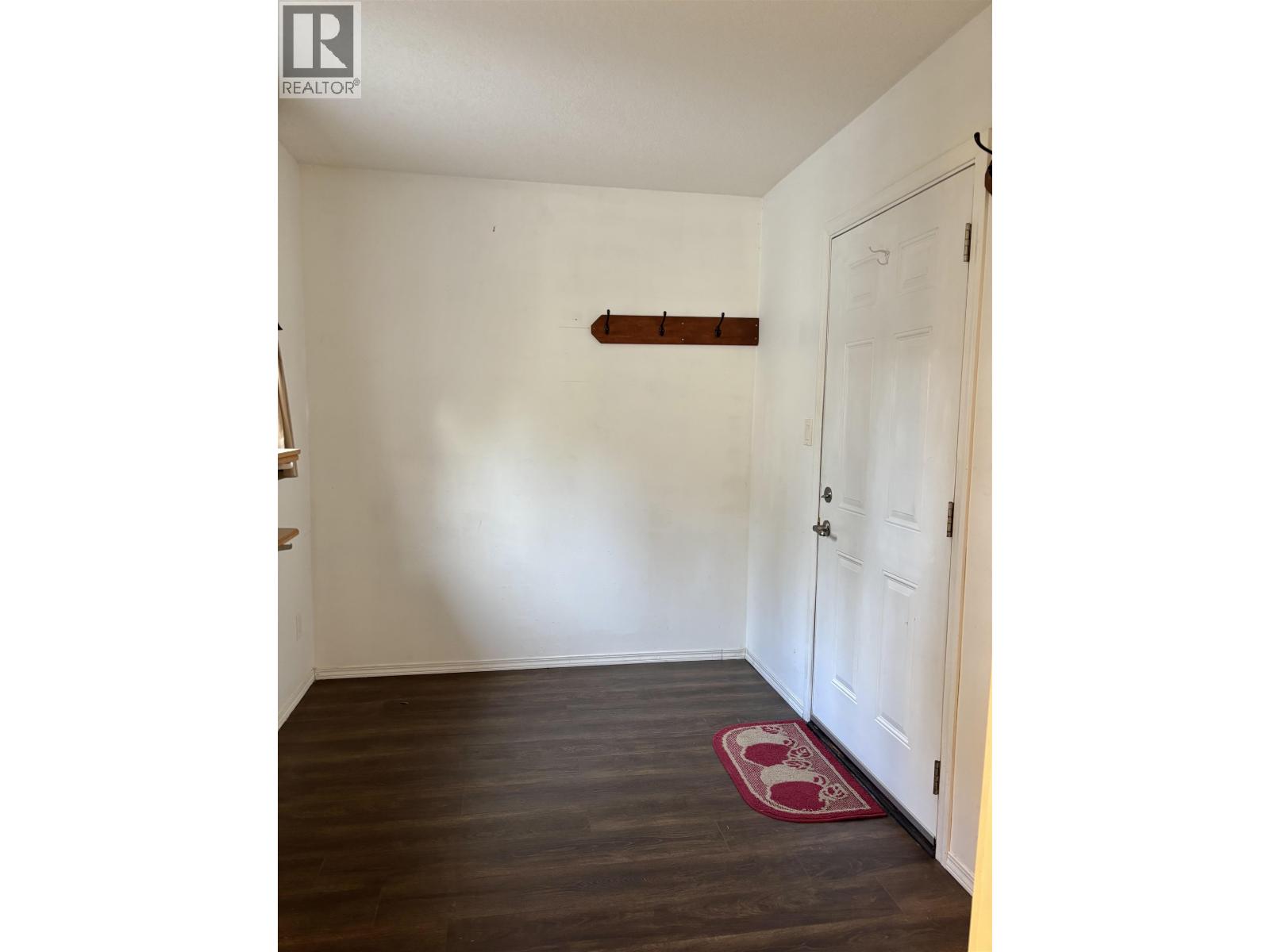 6136 Ranchette Road Property Photo 15