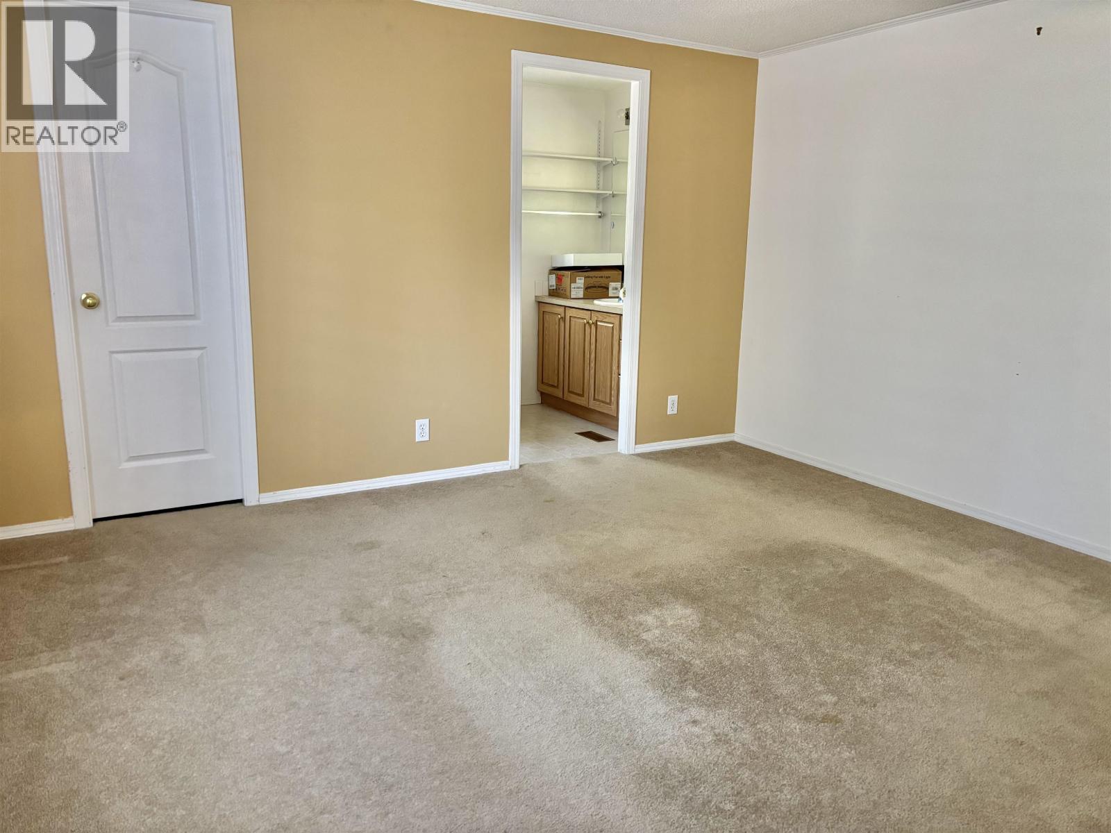 6136 Ranchette Road Property Photo 17