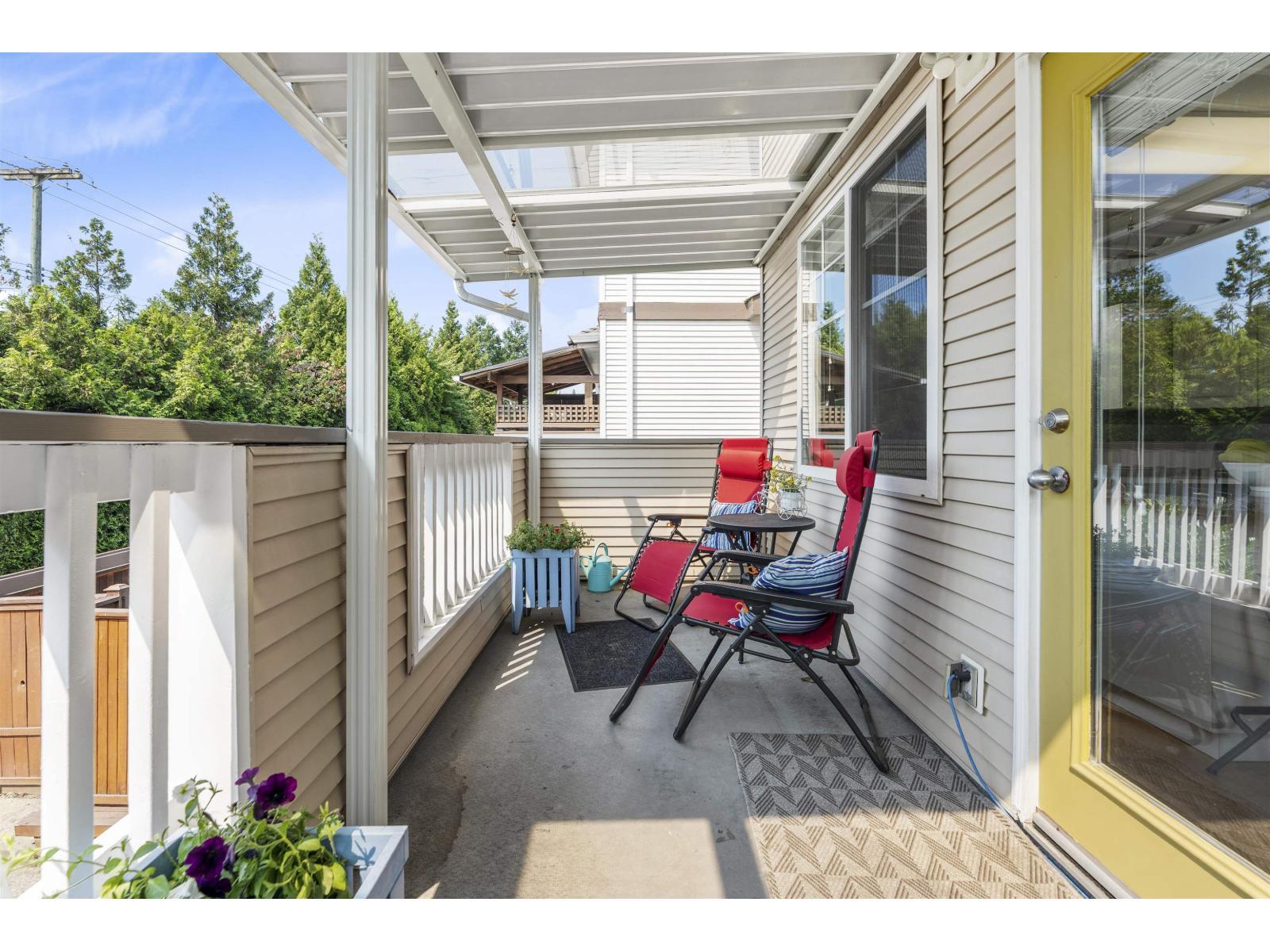 14876 56a Avenue Property Photo 16
