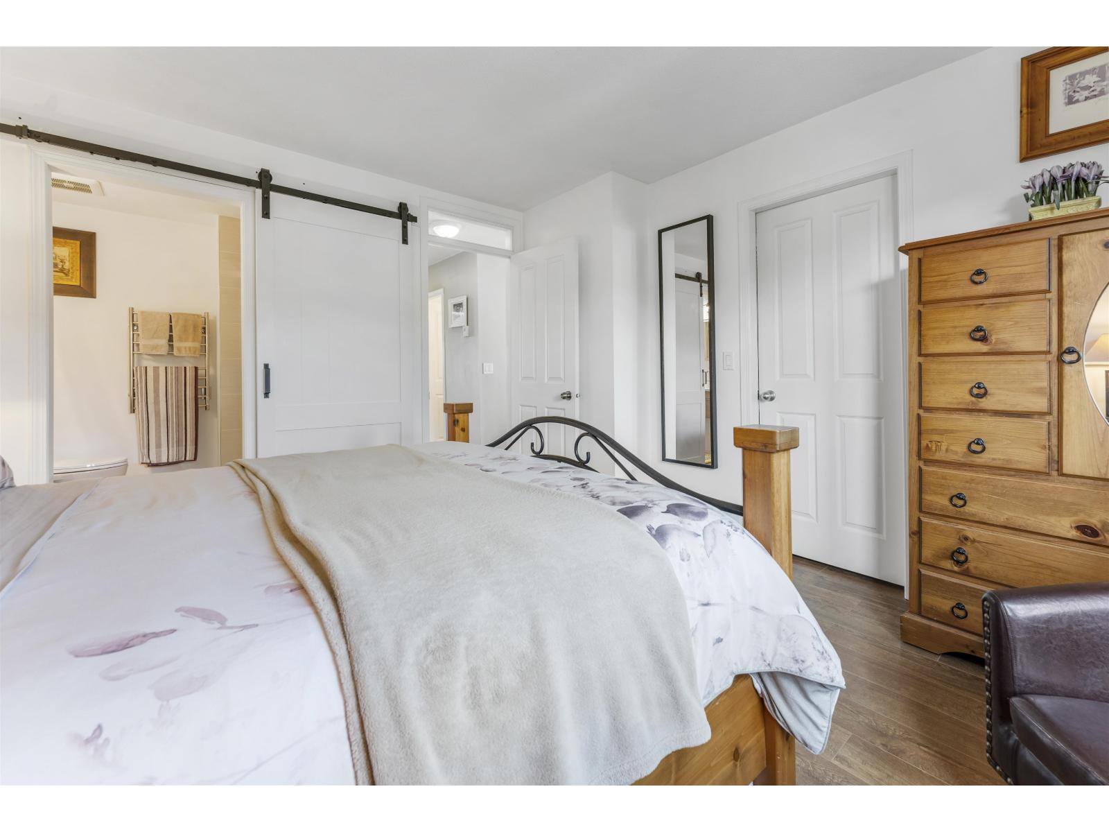14876 56a Avenue Property Photo 18