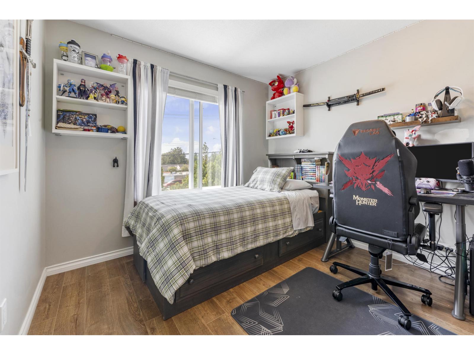14876 56a Avenue Property Photo 23