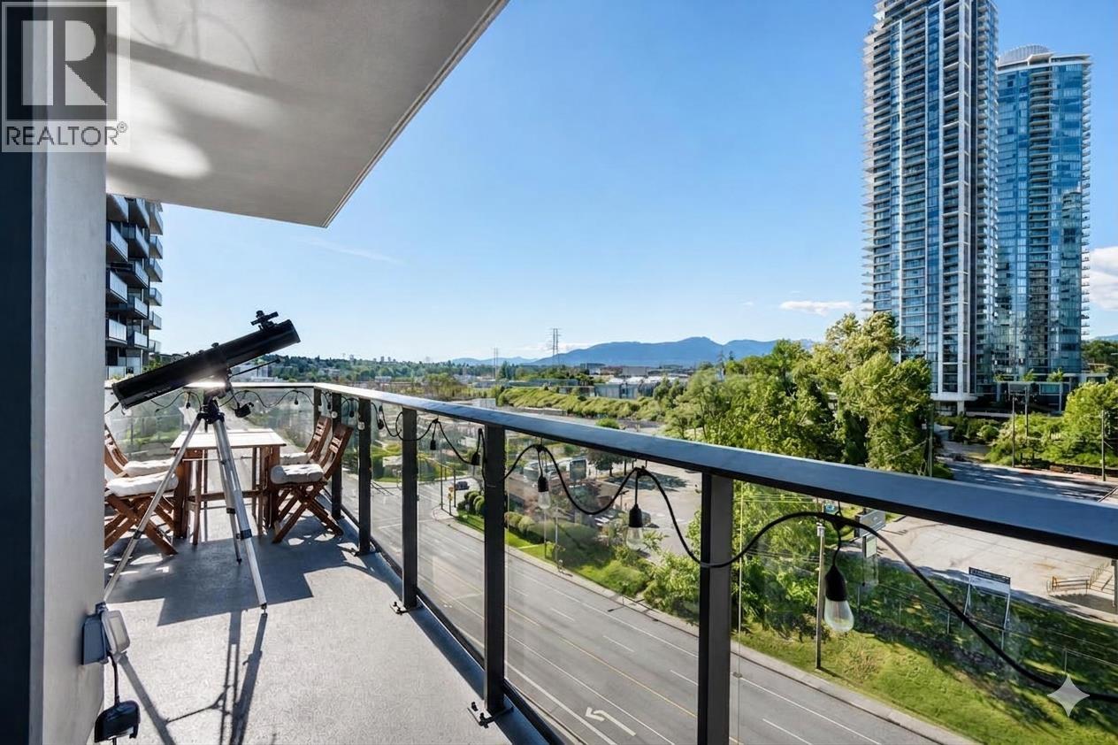 705 4168 Lougheed Highway Property Photo 8
