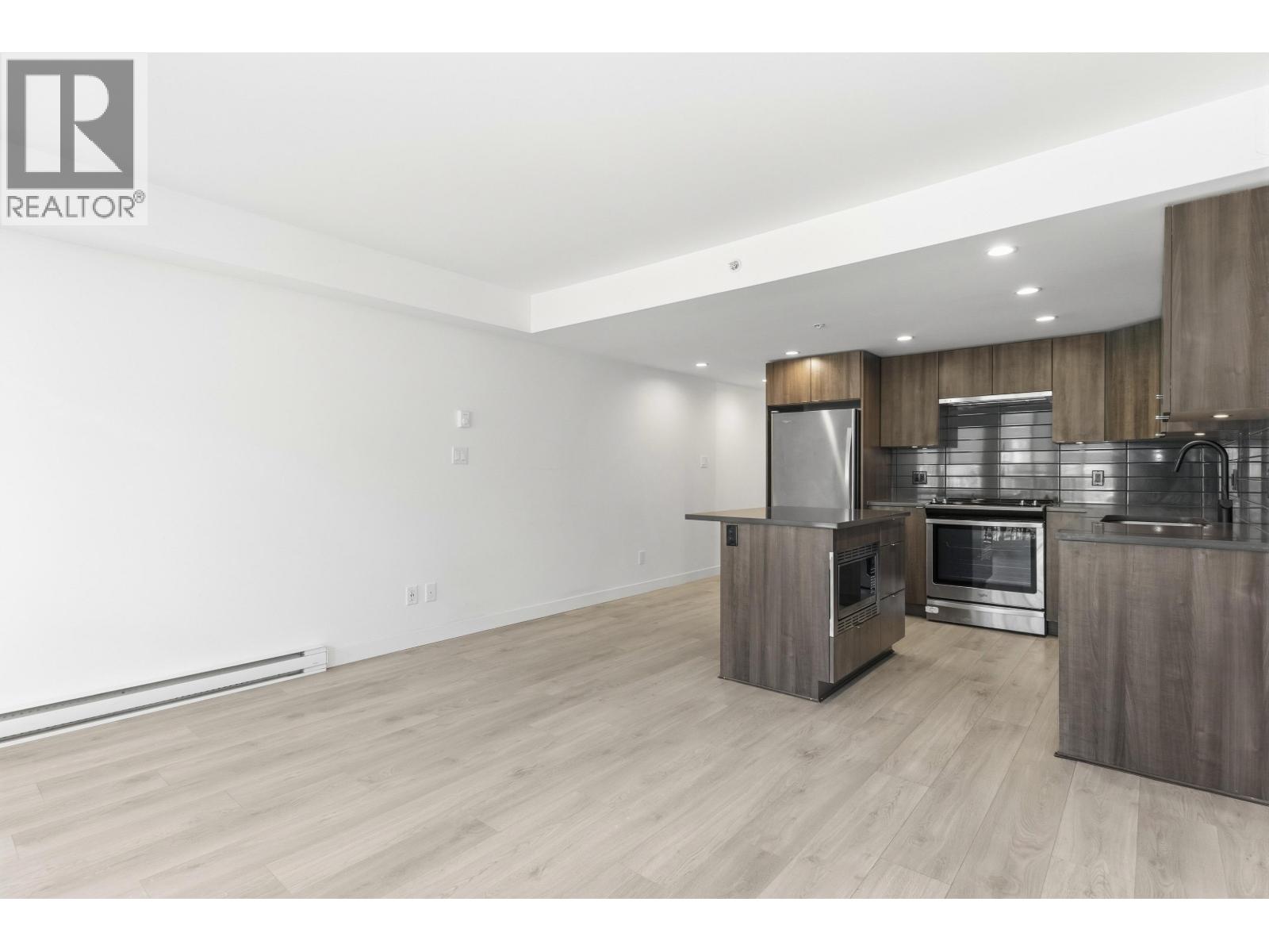 509 1365 Pemberton Avenue Property Photo 5