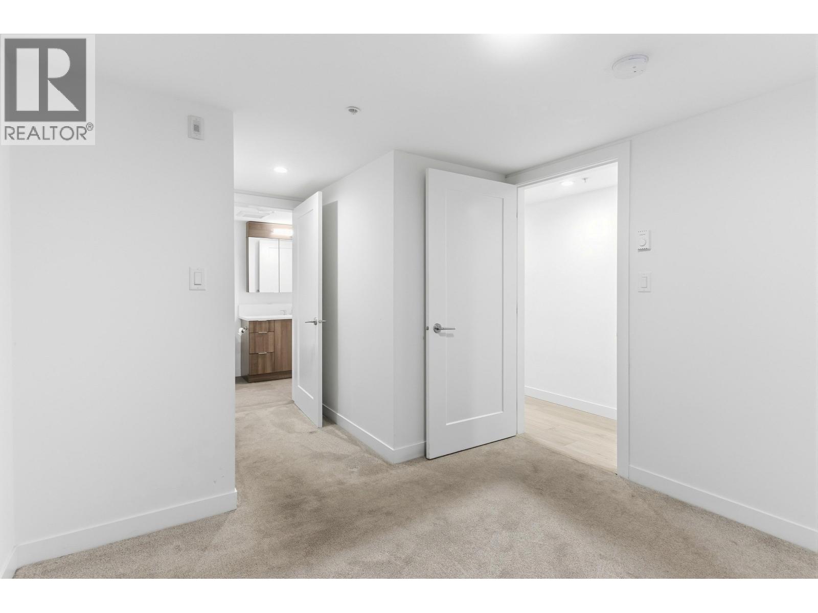 509 1365 Pemberton Avenue Property Photo 6