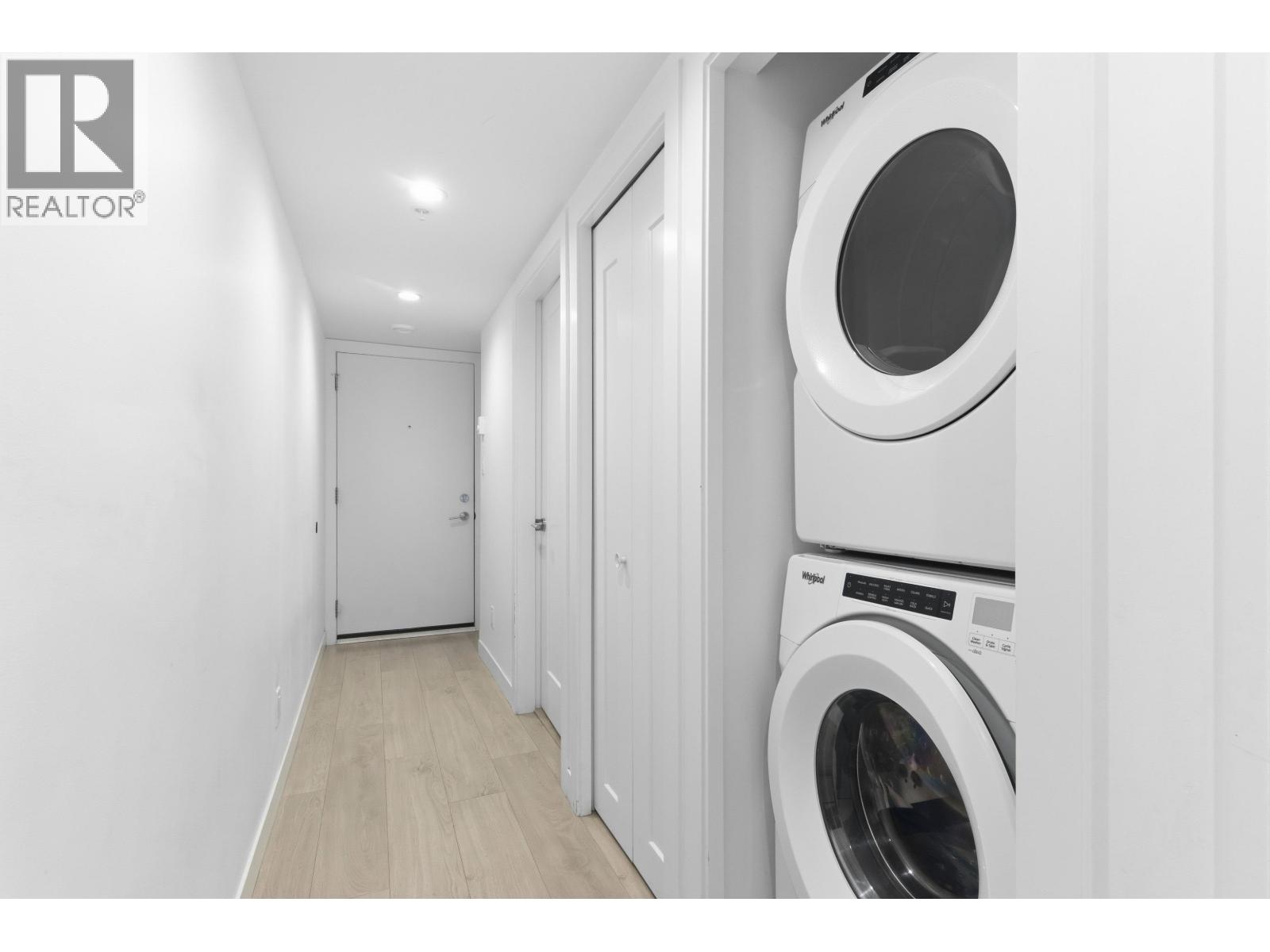 509 1365 Pemberton Avenue Property Photo 12